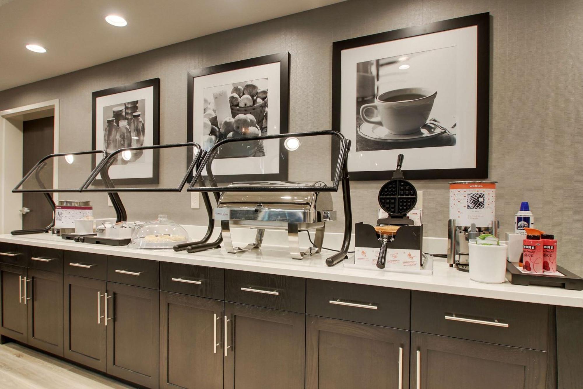 Hampton Inn & Suites By Hilton Knightdale Raleigh Extérieur photo