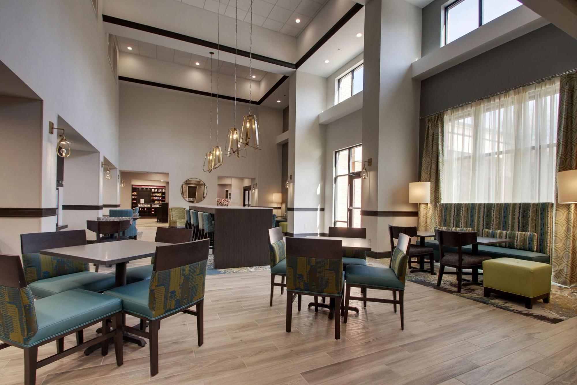 Hampton Inn & Suites By Hilton Knightdale Raleigh Extérieur photo